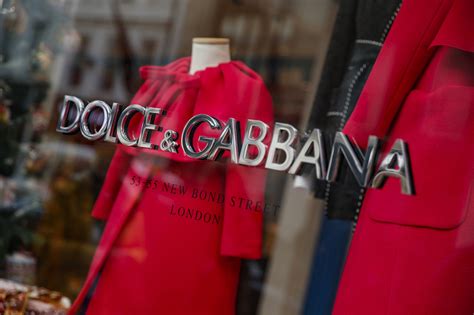 Dolce & Gabbana sues US bloggers who reposted anti